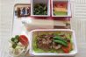 JAL機内食で十勝豚丼（ソラチのたれ）メニュー化-1